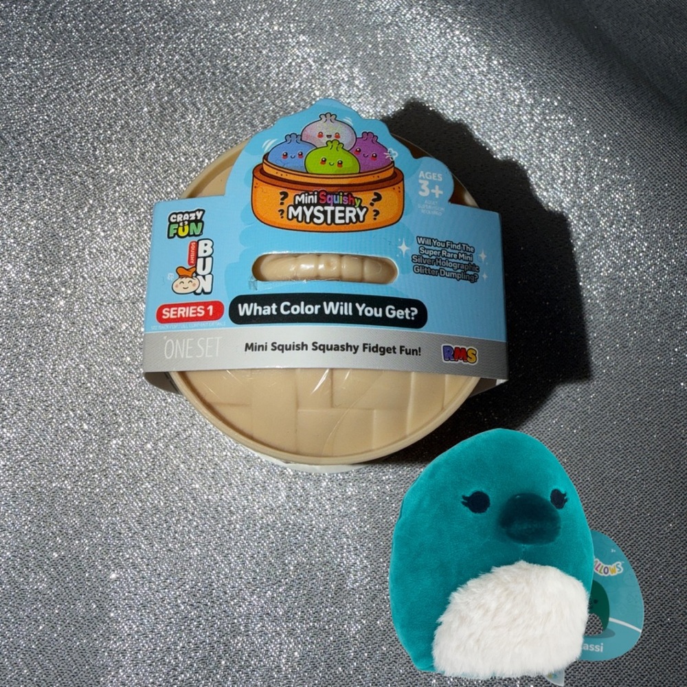 One (1) Mini Mystery SquishyDumpling Series & One (1) 5" Squishmallows -Sealassi